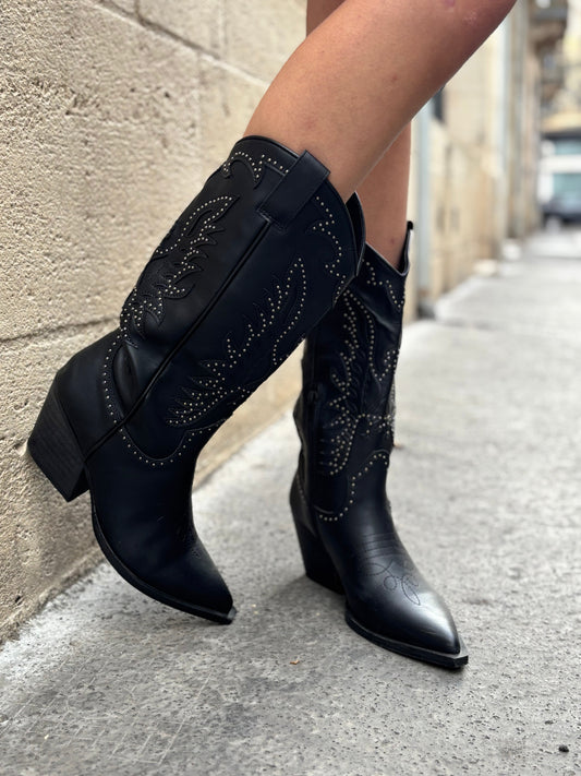 Santiags : l’histoire des bottes qui ont marqué la mode