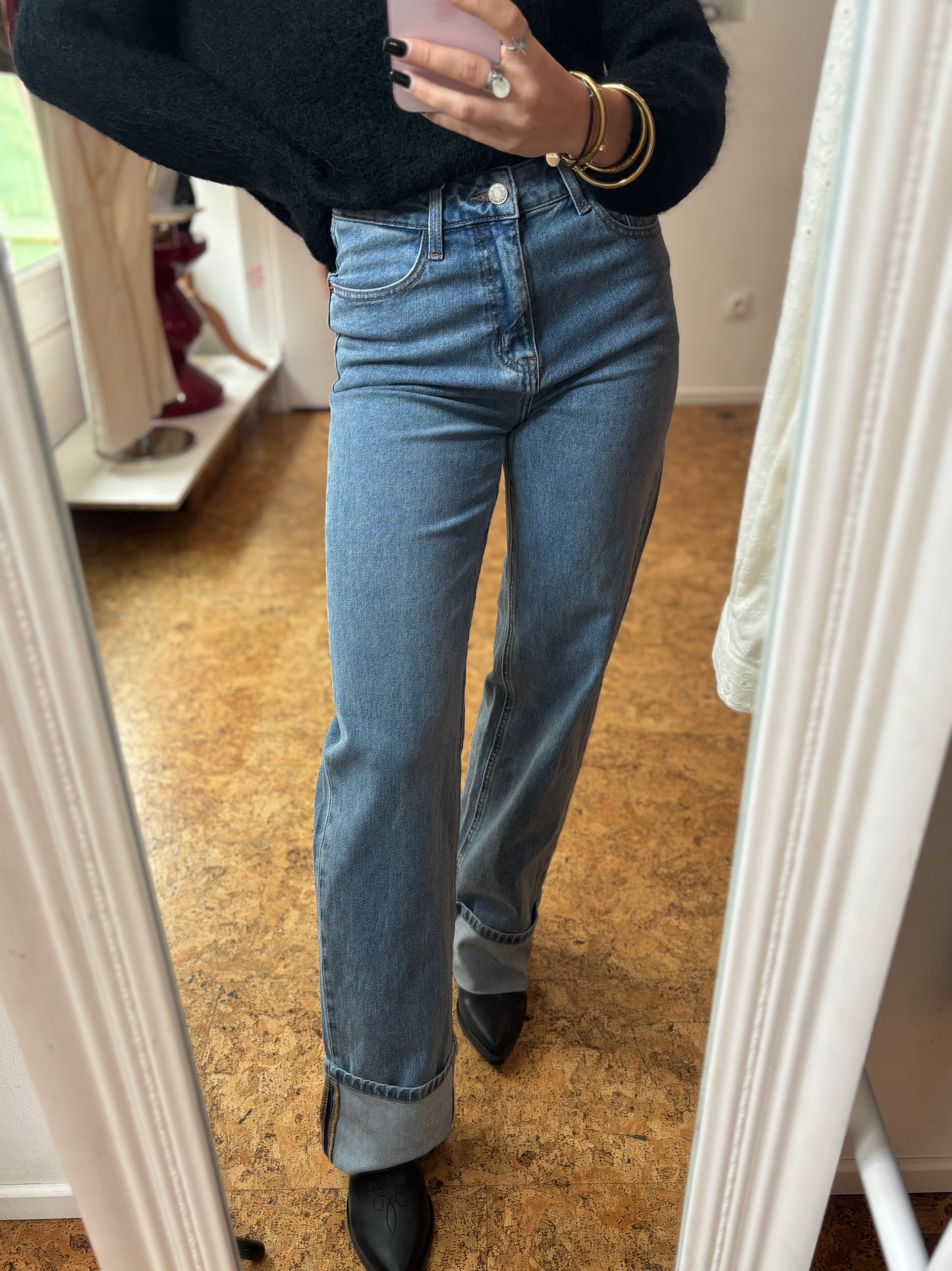 Jean Ava