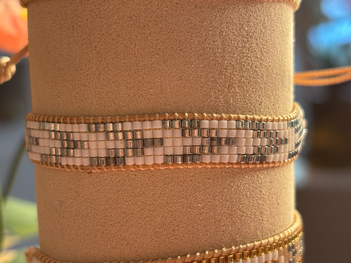 Bracelets blancs