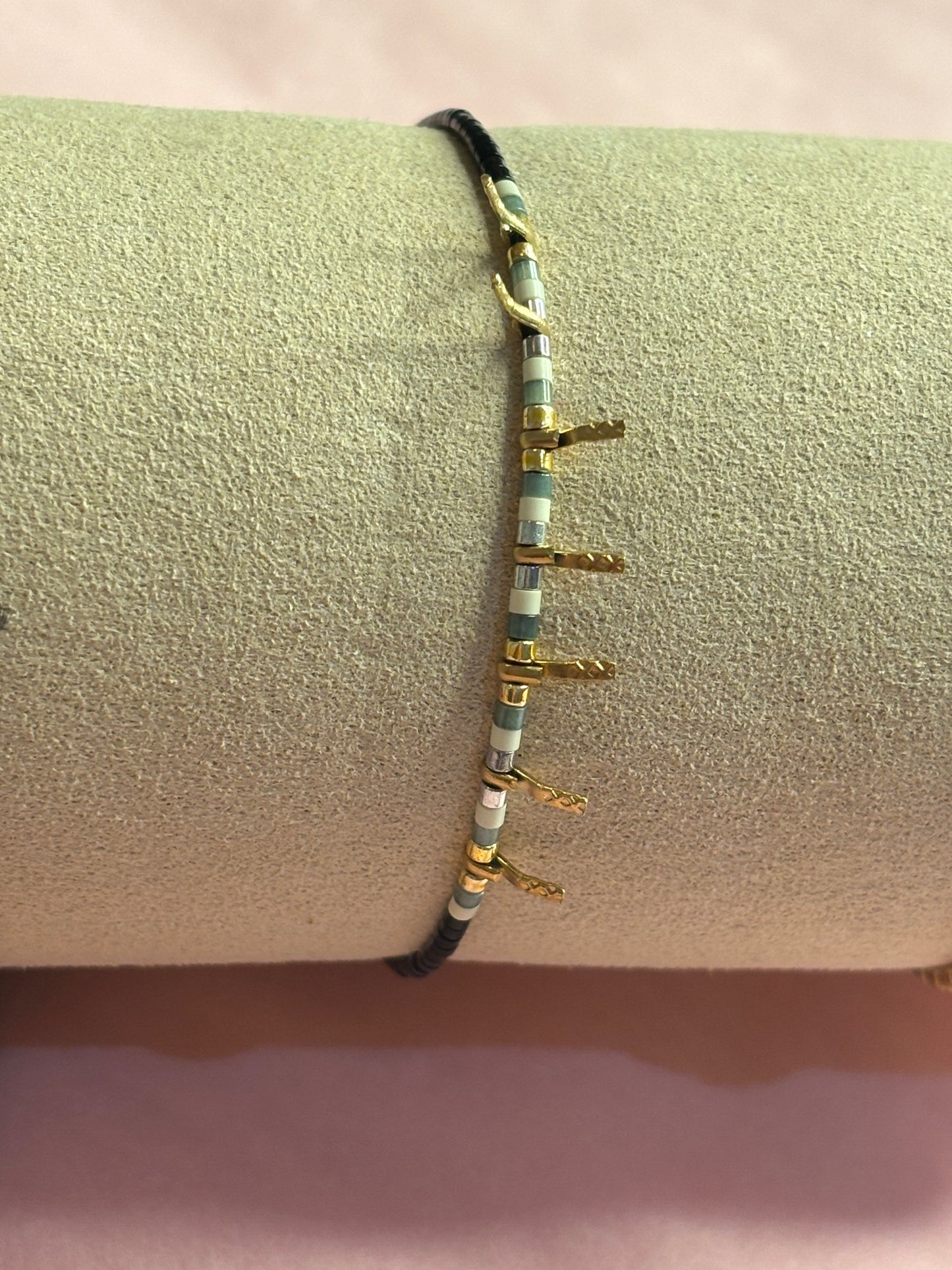 Bracelets noirs