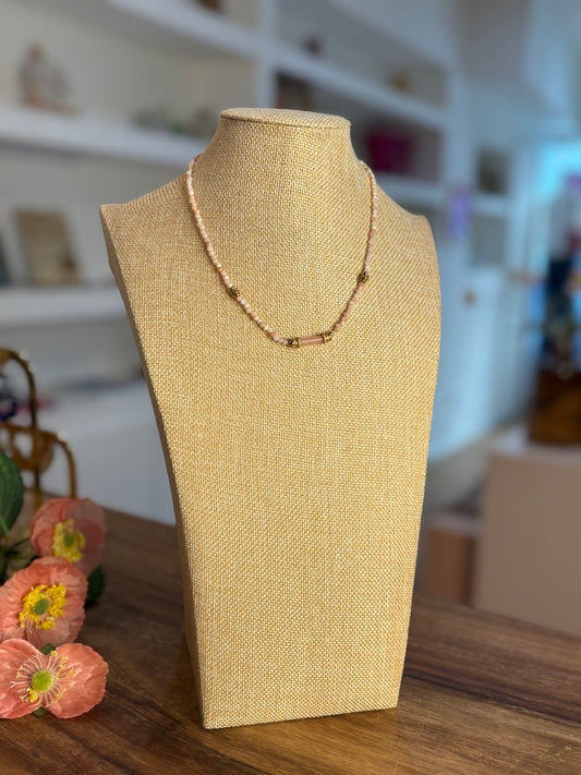 Collier rose