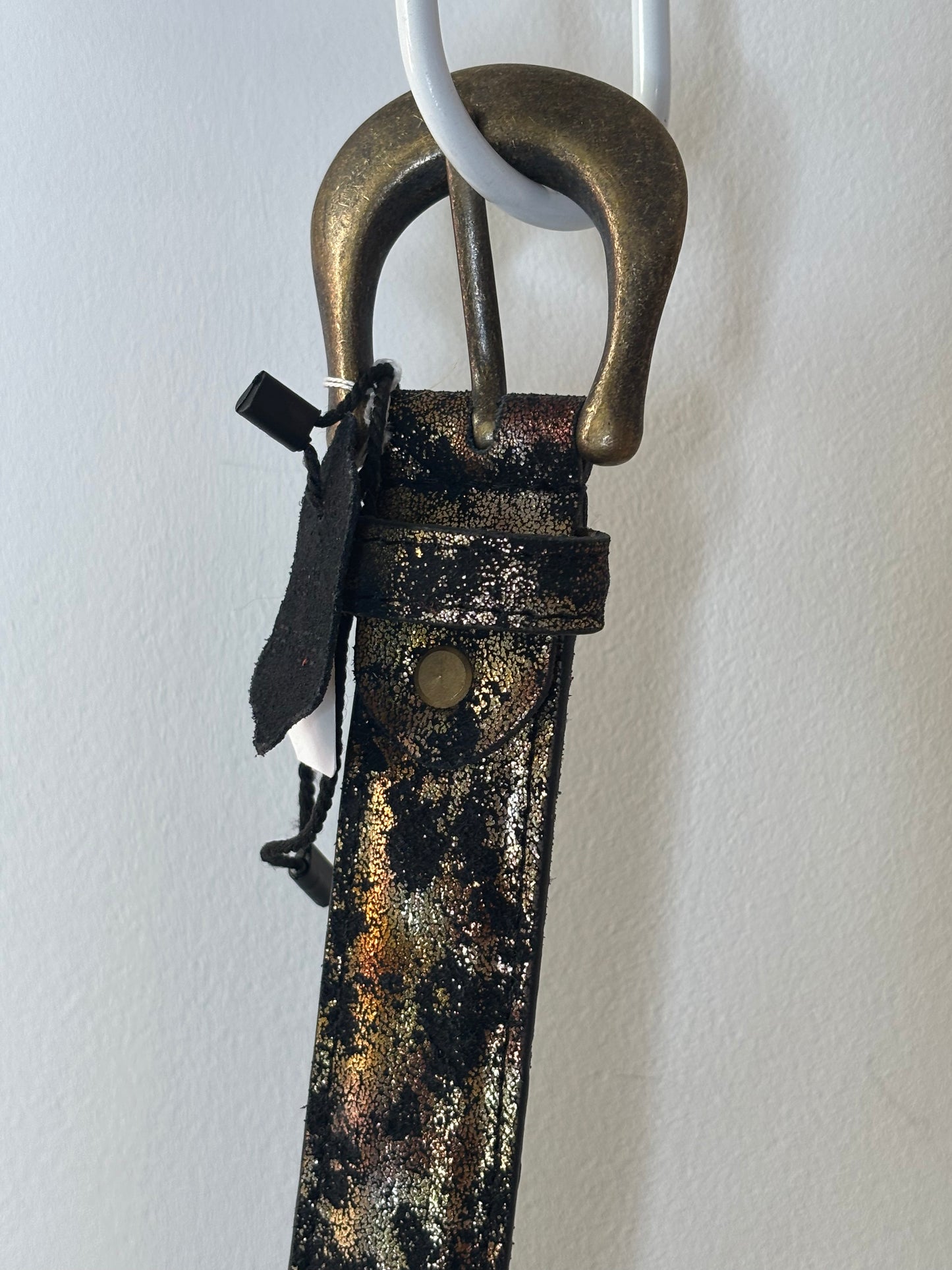 Ceinture or noir